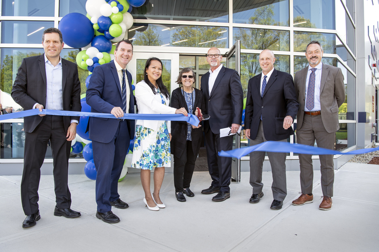 Ribbon cutting from 400 Federal expansion image
