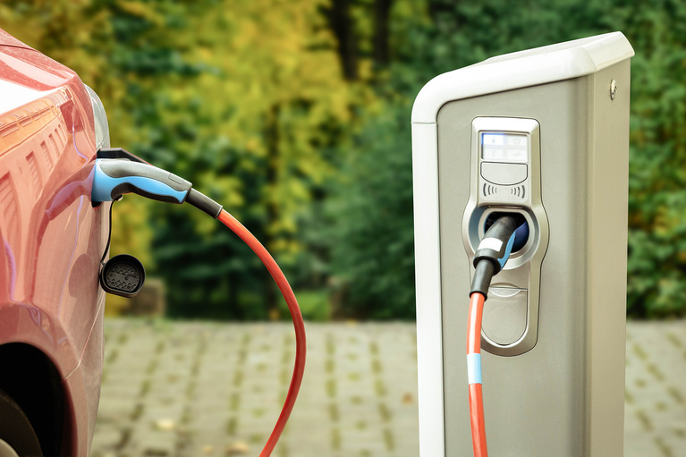 Electric car plug-in